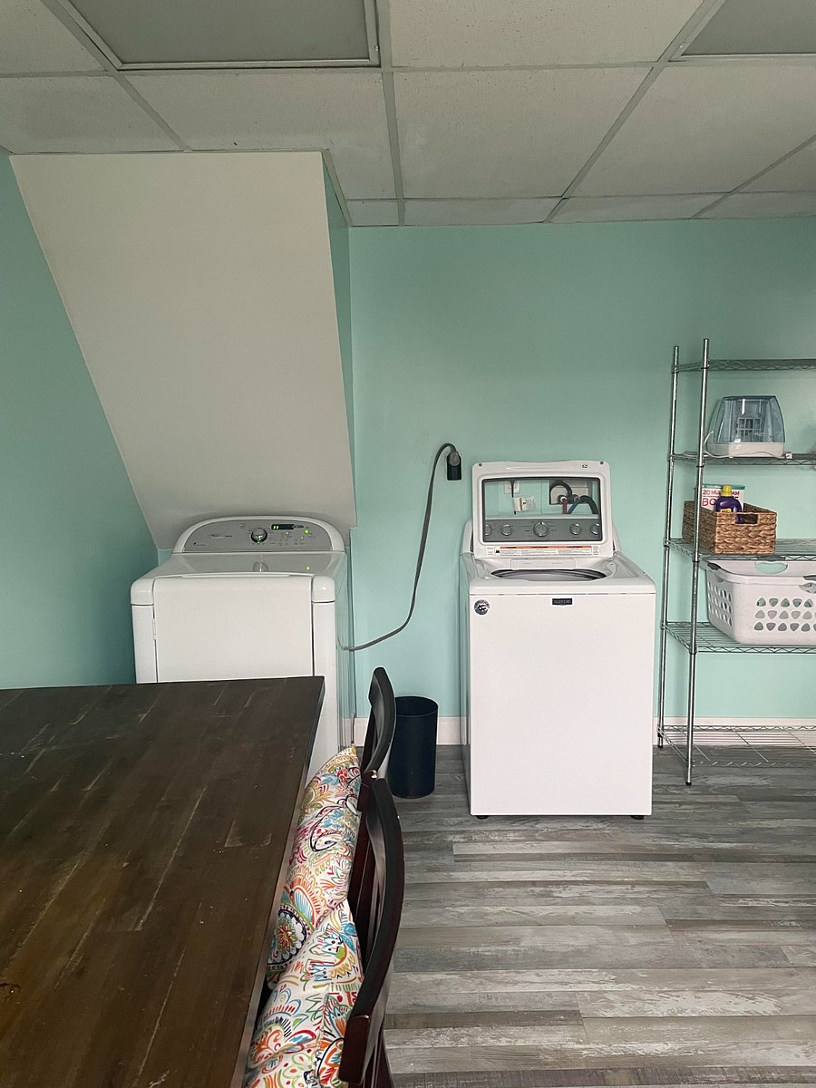 In-unit laundry