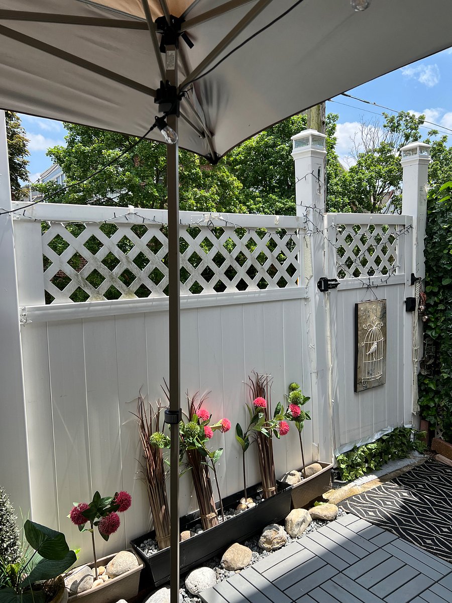 Gate entrance to backyard
