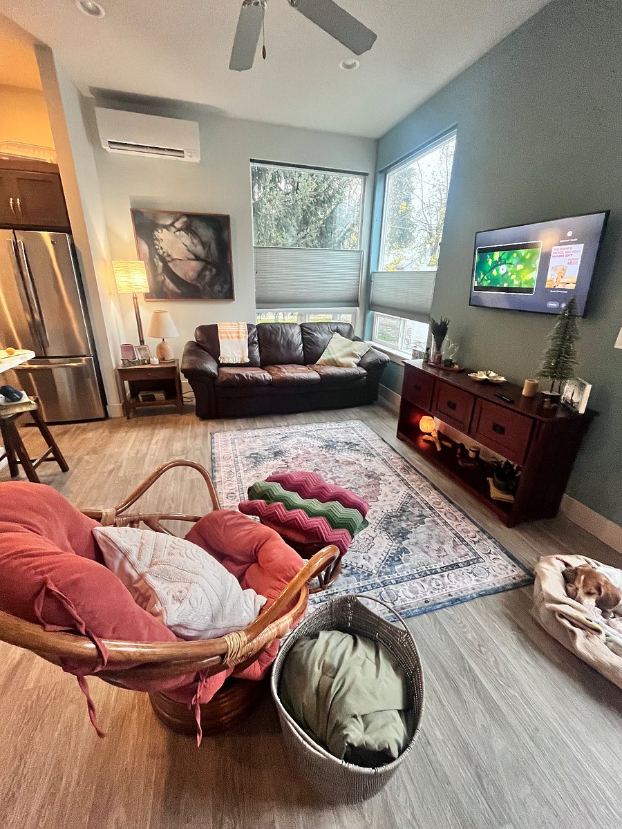 Furnished Finder property 636737_1 photo 3