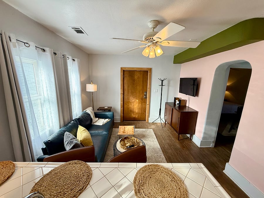 Furnished Finder property 636824_1 photo 8