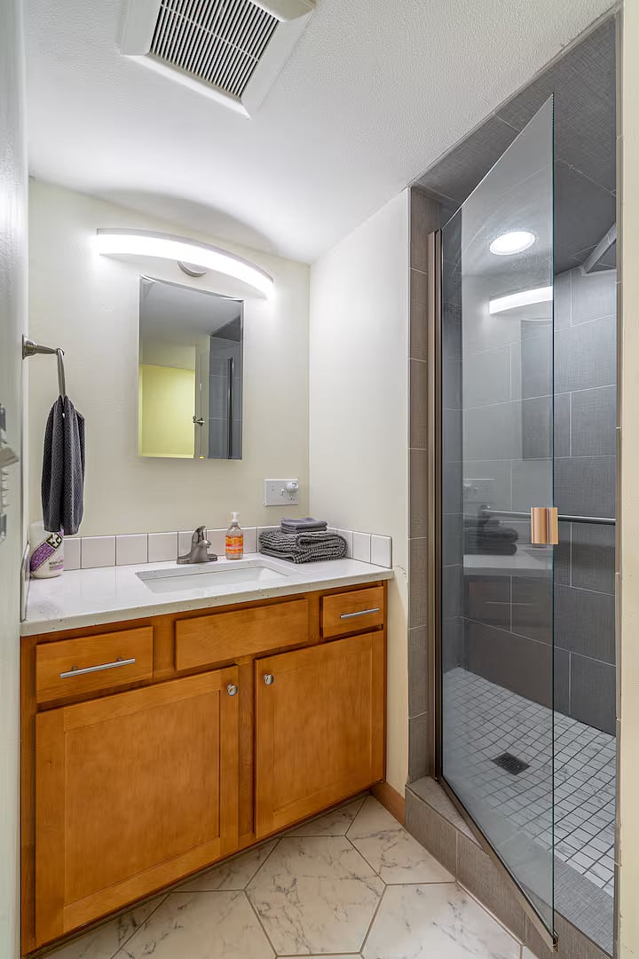 Furnished Finder property 636825_3 photo 10