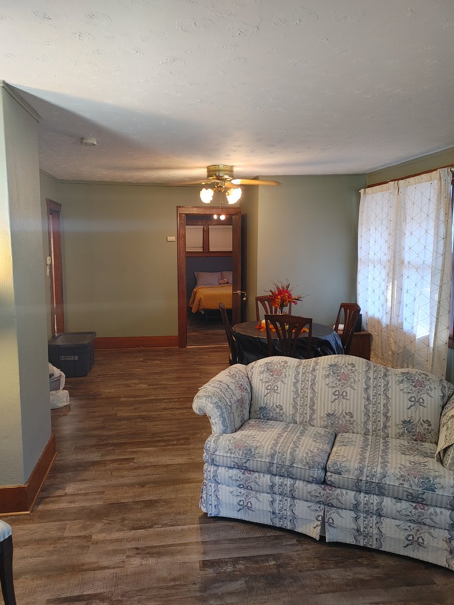 Furnished Finder property 637009_1 photo 3