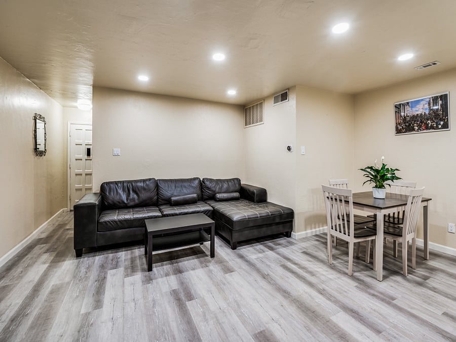 Furnished Finder property 637021_1 photo 9