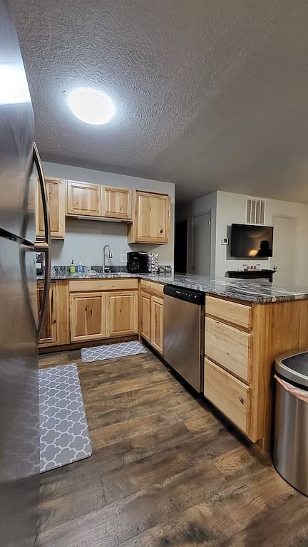 Newly remodeled kitchen, fully stocked, including all new appliances.