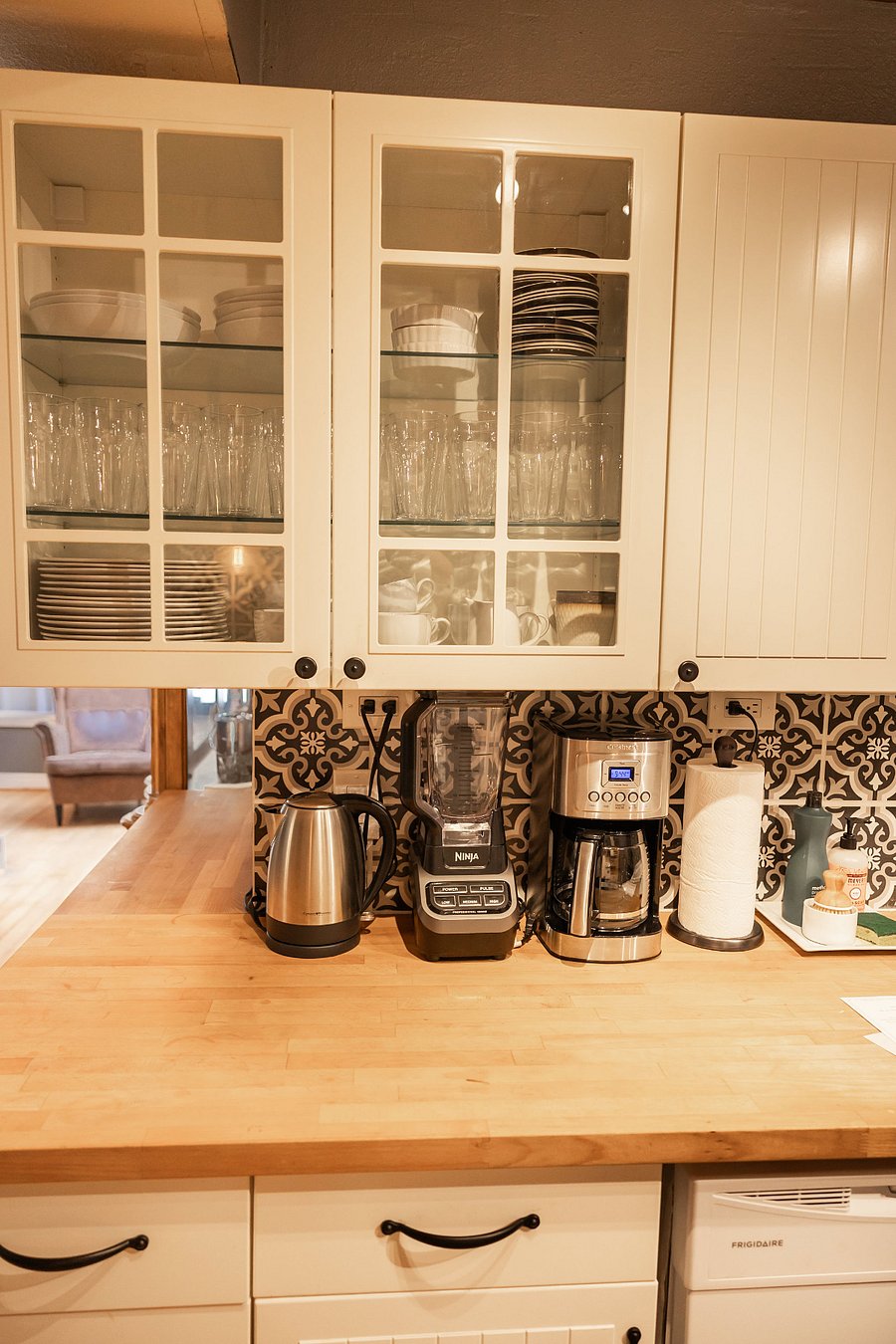 Furnished Finder property 637061_1 photo 11