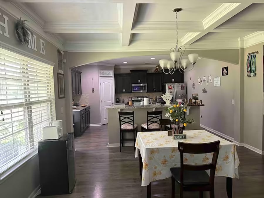Furnished Finder property 637078_1 photo 3