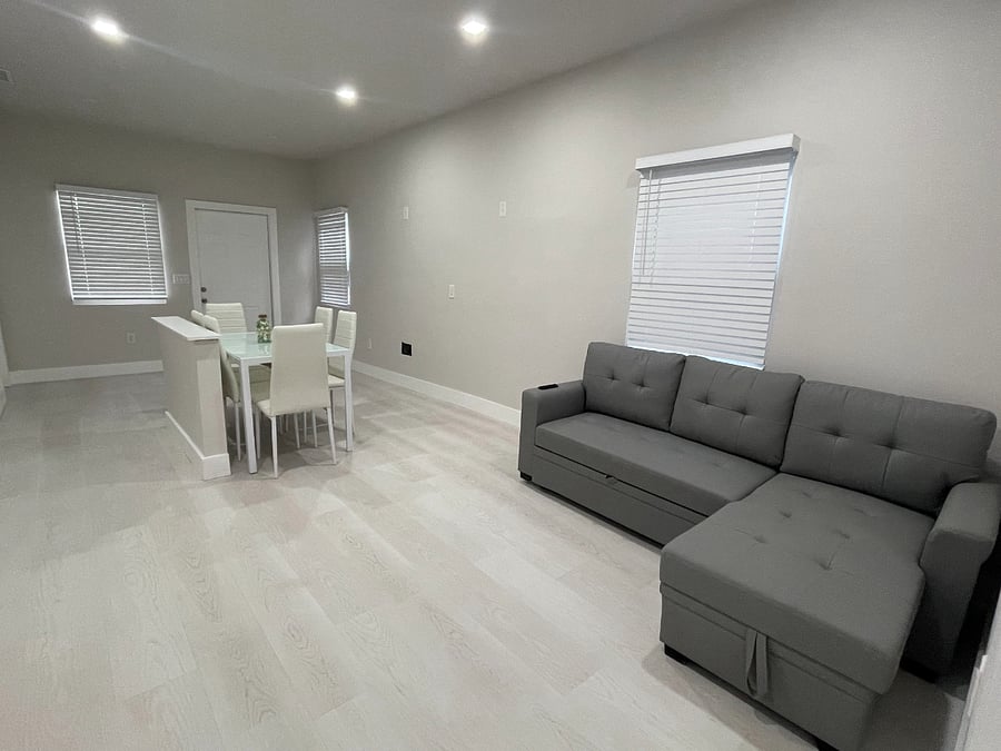 Furnished Finder property 637088_1 photo 3