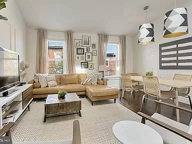 Furnished Finder property 637111_1 photo 5