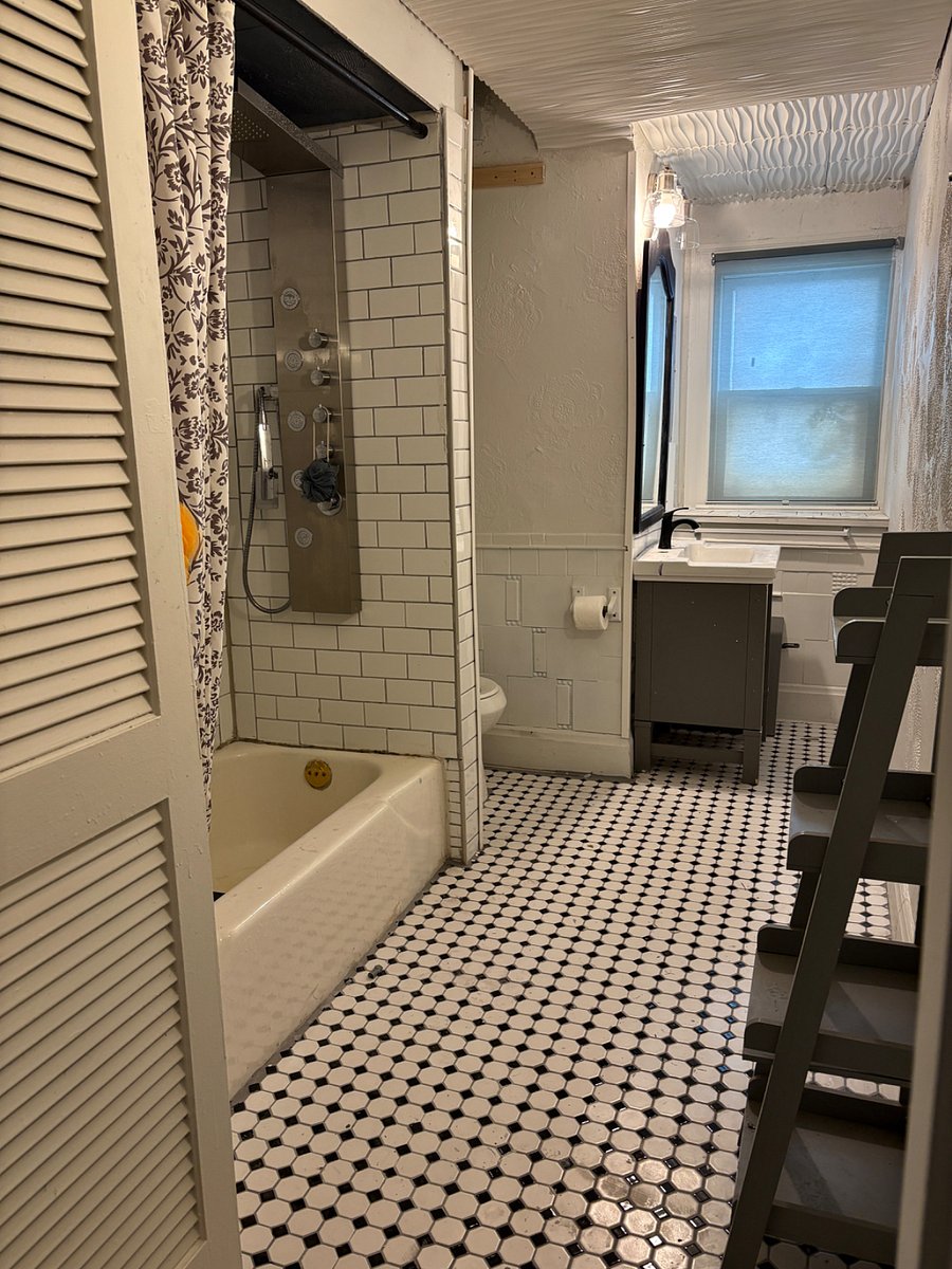 Furnished Finder property 637155_1 photo 6