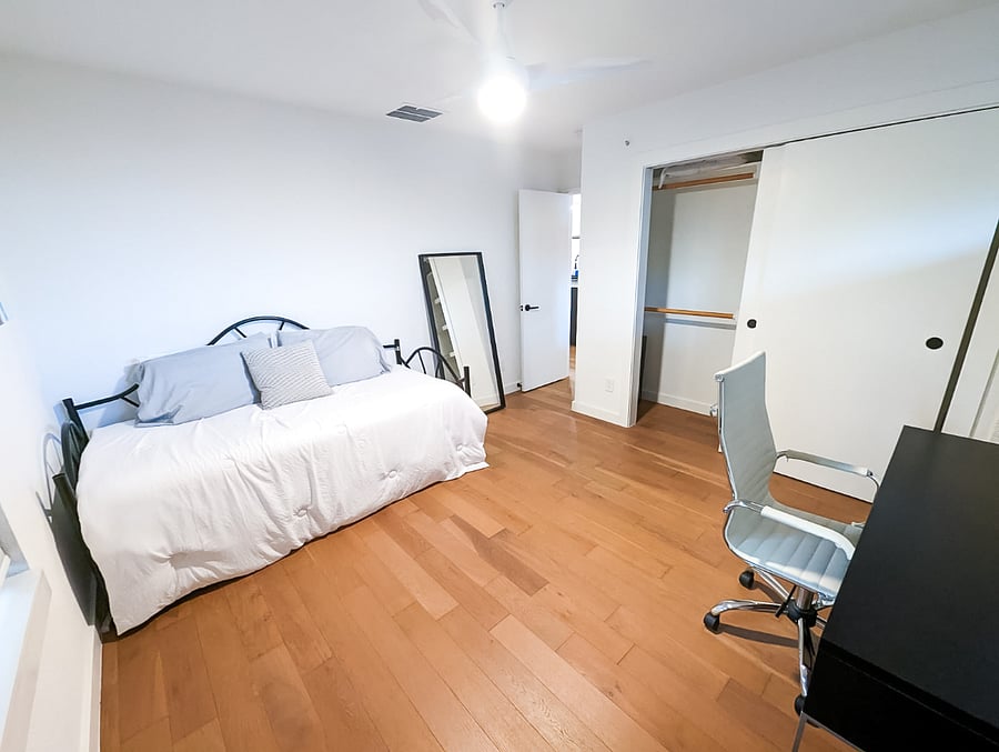 Furnished Finder property 637165_1 photo 24