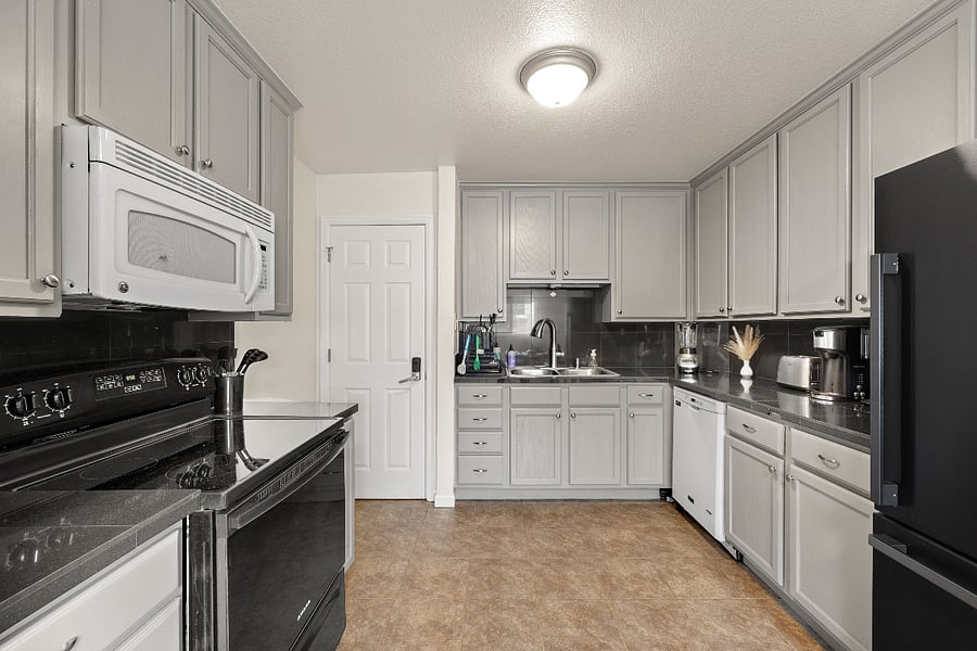 Furnished Finder property 637169_1 photo 5