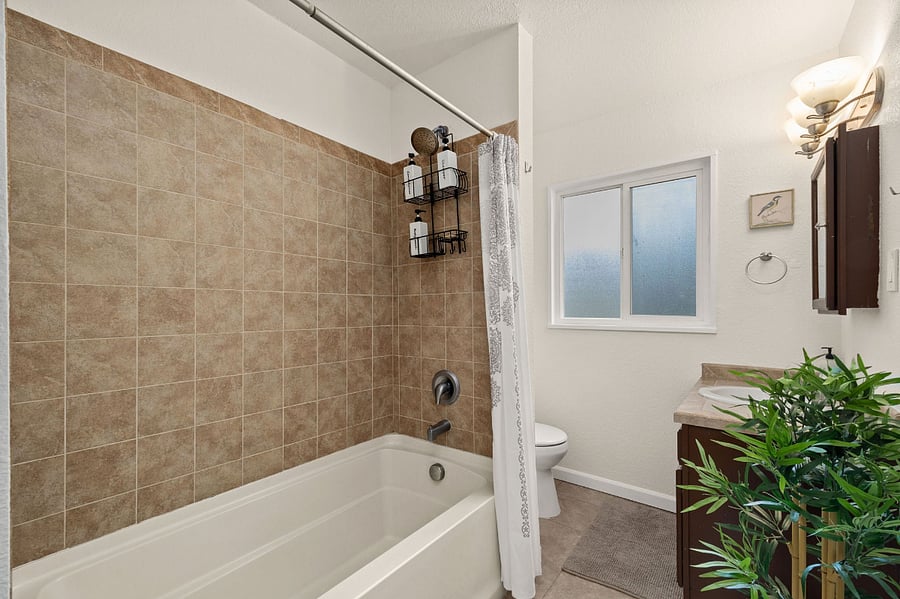 Furnished Finder property 637169_1 photo 9
