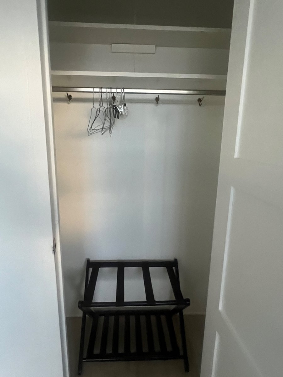 Luggage rack