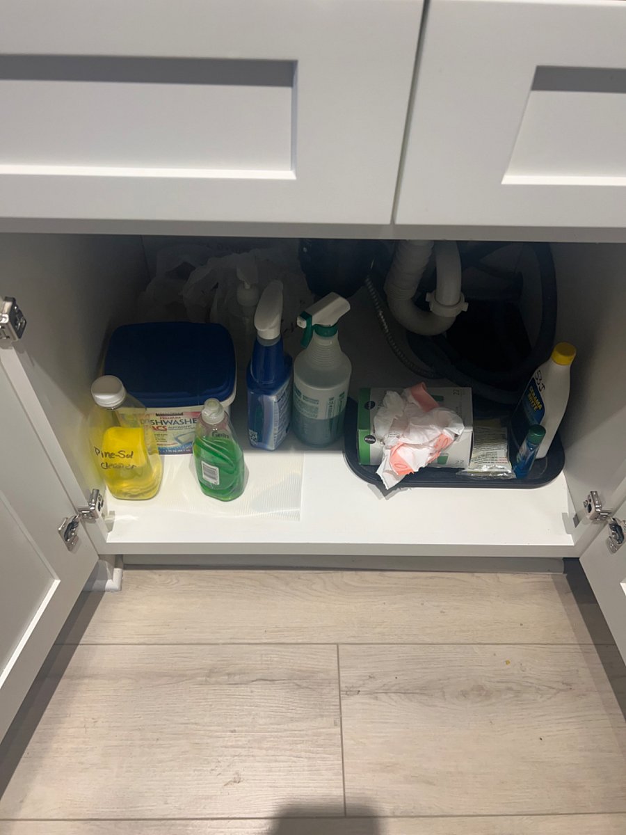 Basic cleaning supplies