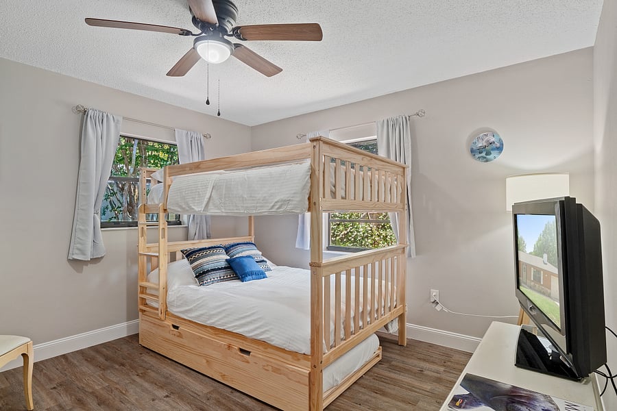 Furnished Finder property 637217_1 photo 12