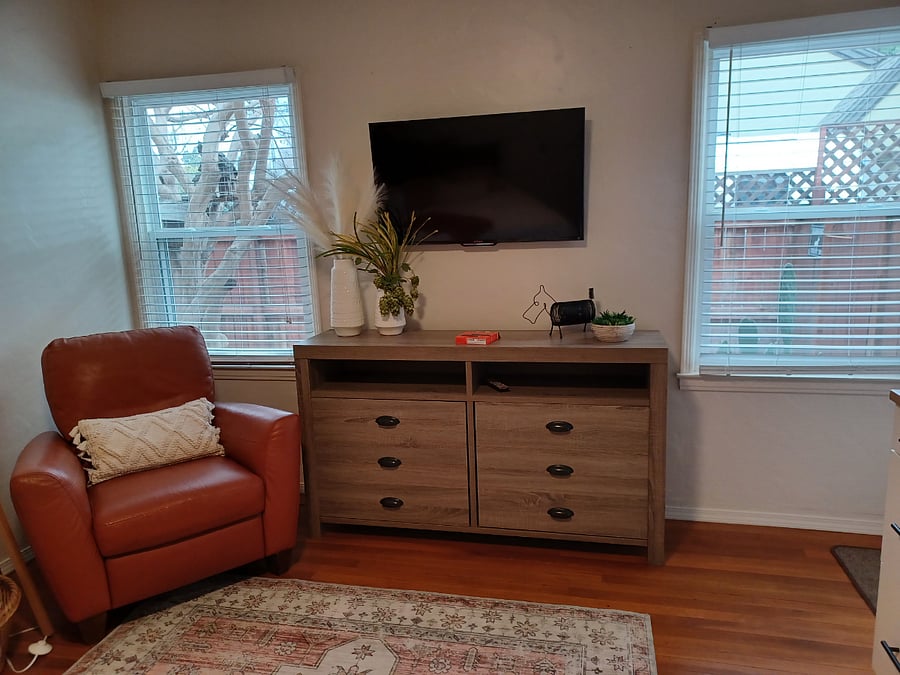 Furnished Finder property 637233_1 photo 9
