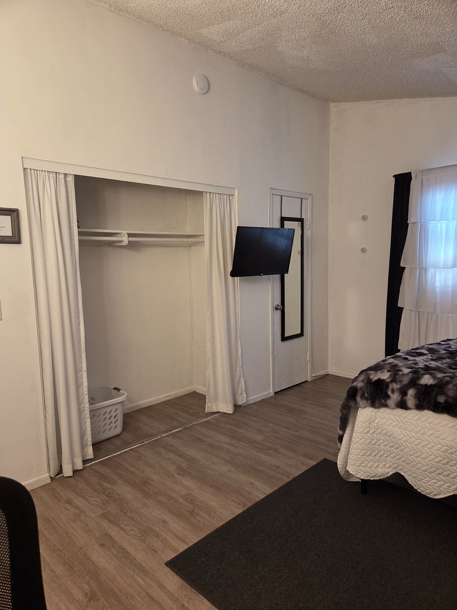Furnished Finder property 637267_2 photo 3
