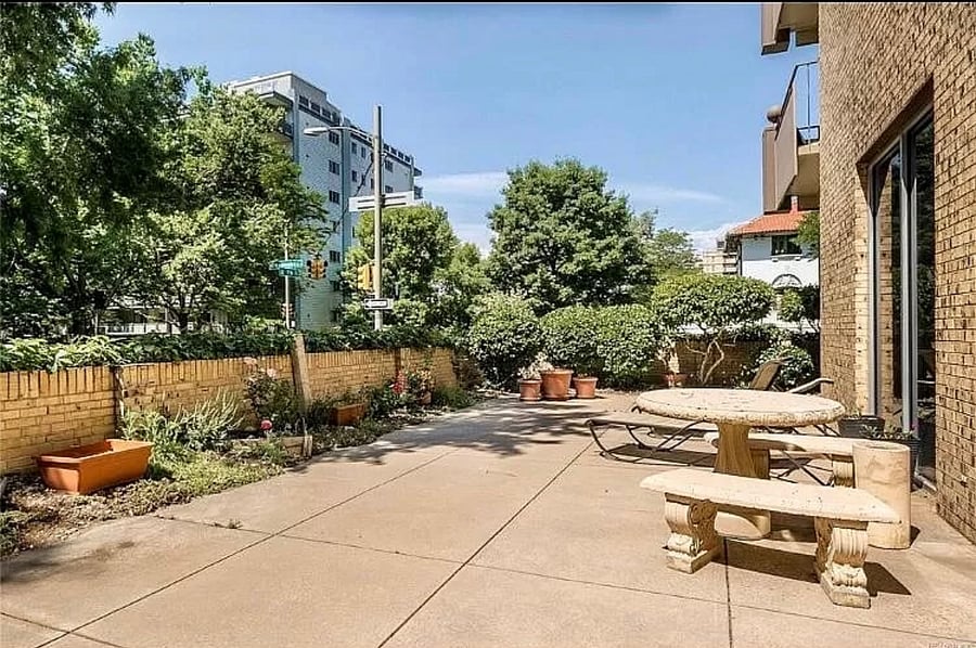 Furnished Finder property 637325_1 photo 18