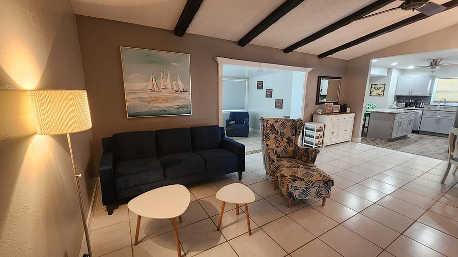 Furnished Finder property 637331_1 photo 17