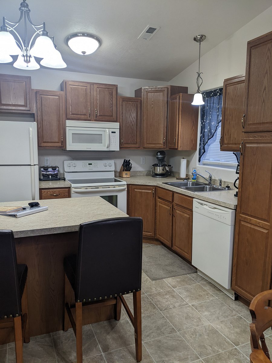 Furnished Finder property 637408_1 photo 8