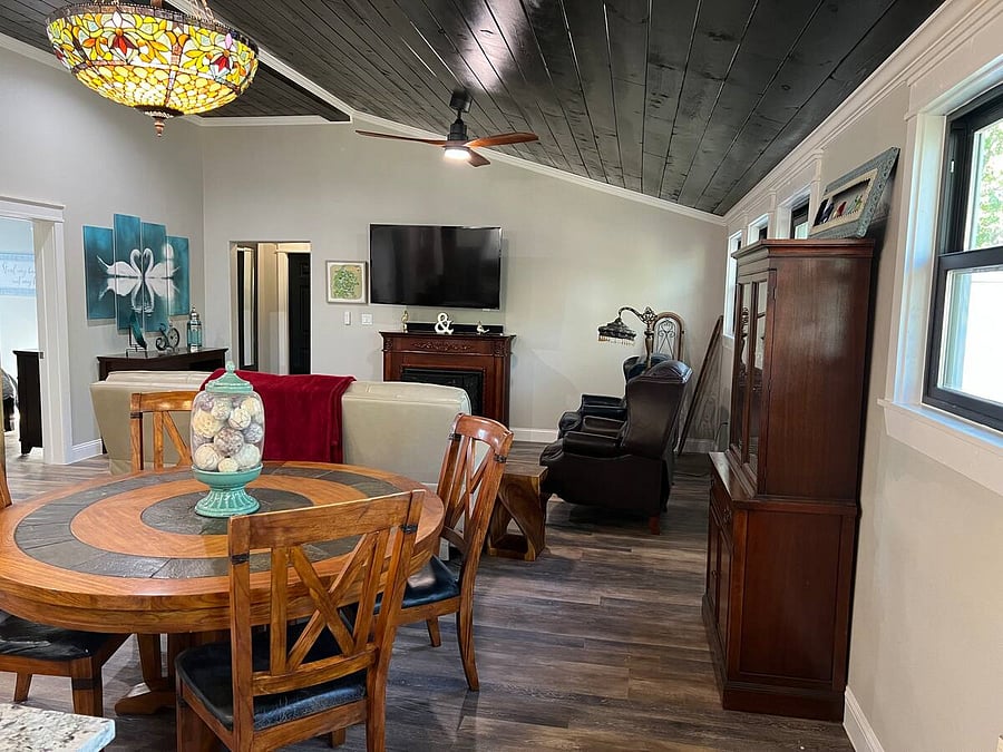 Furnished Finder property 637476_1 photo 3