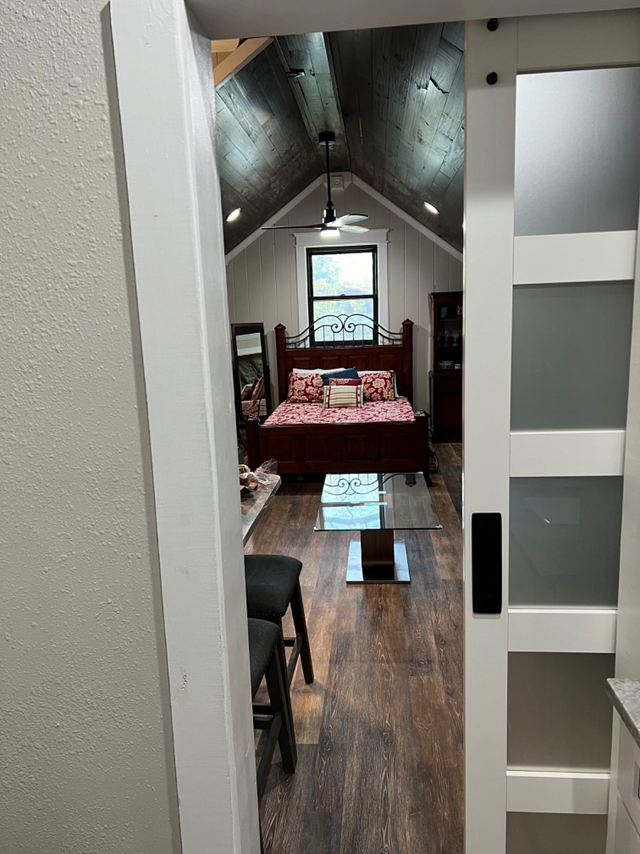 Furnished Finder property 637476_2 photo 3