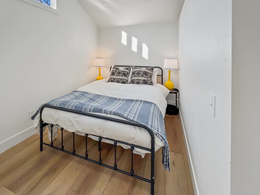 Furnished Finder property 637546_1 photo 9