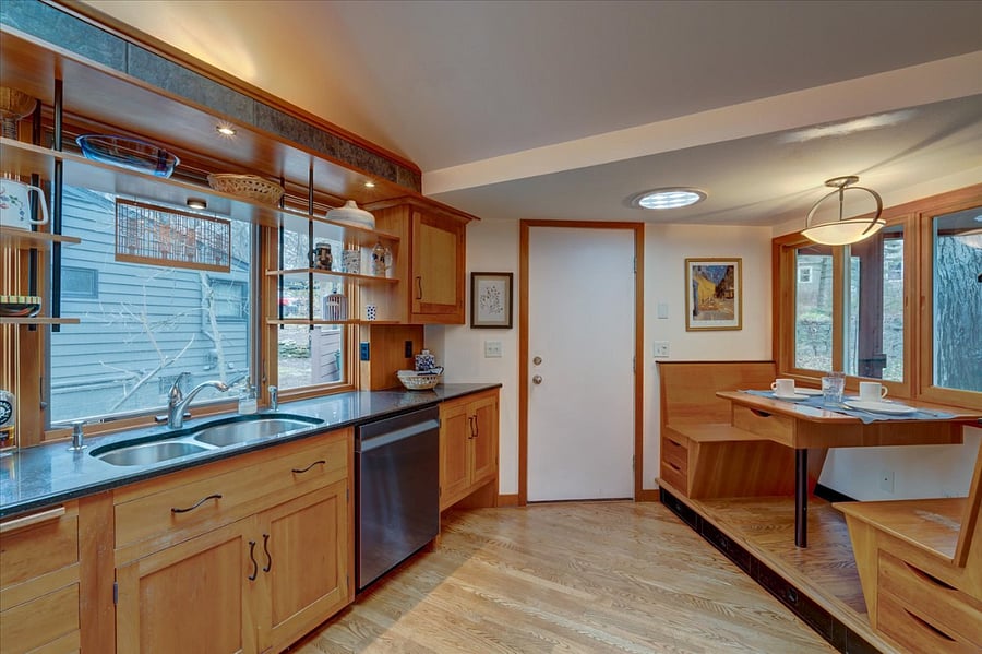 Furnished Finder property 637559_1 photo 12