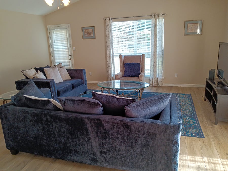 Furnished Finder property 637619_1 photo 3