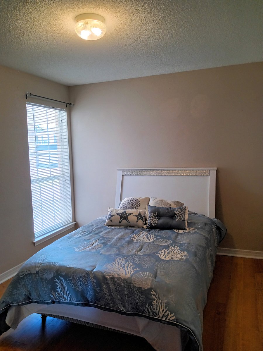Furnished Finder property 637619_1 photo 25