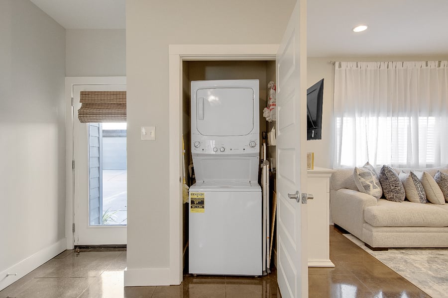 Furnished Finder property 637658_1 photo 17