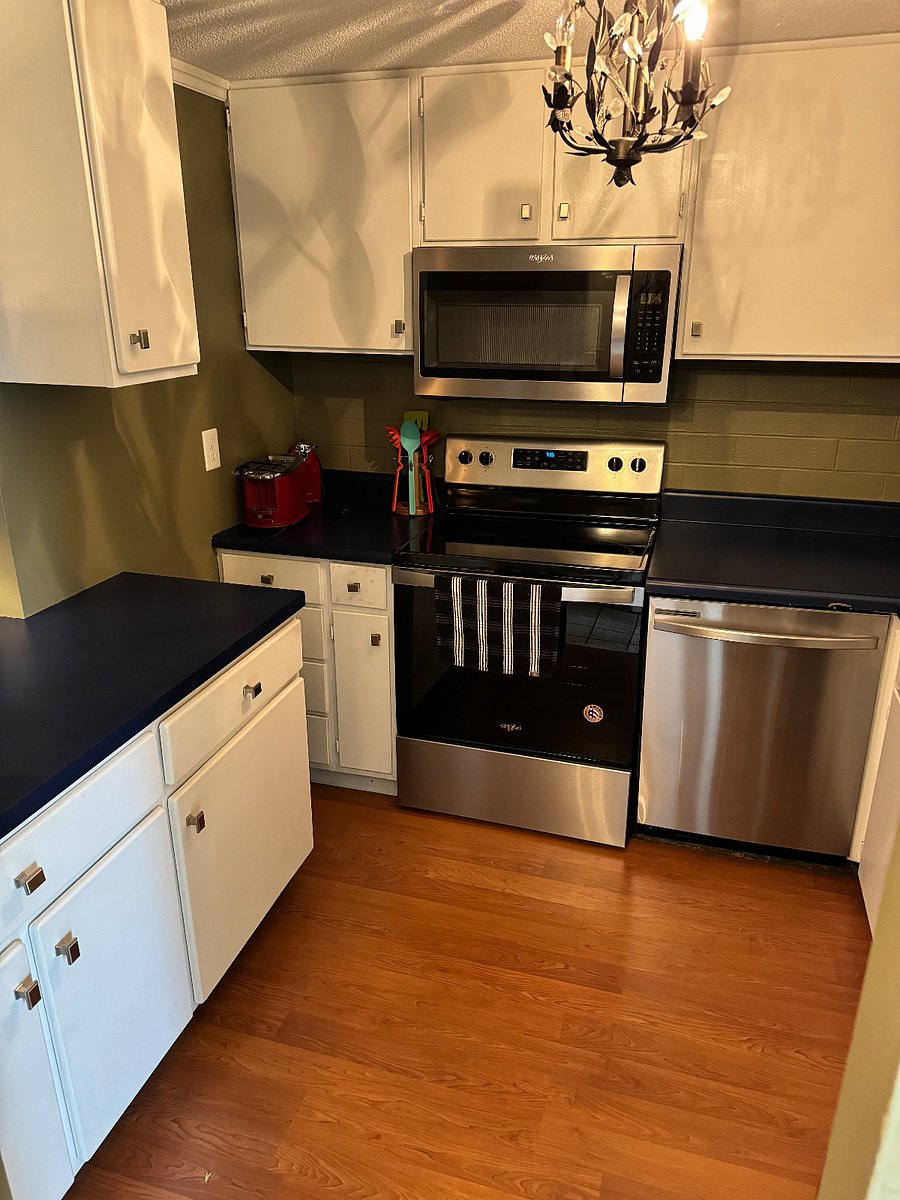 Furnished Finder property 637698_1 photo 3