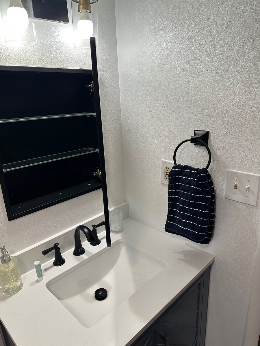 Furnished Finder property 637706_1 photo 14