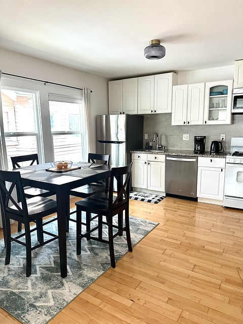 Furnished Finder property 637710_1 photo 4
