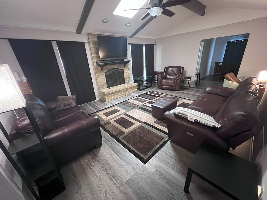 Furnished Finder property 637729_4 photo 11