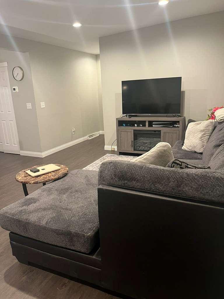 Furnished Finder property 637779_1 photo 4