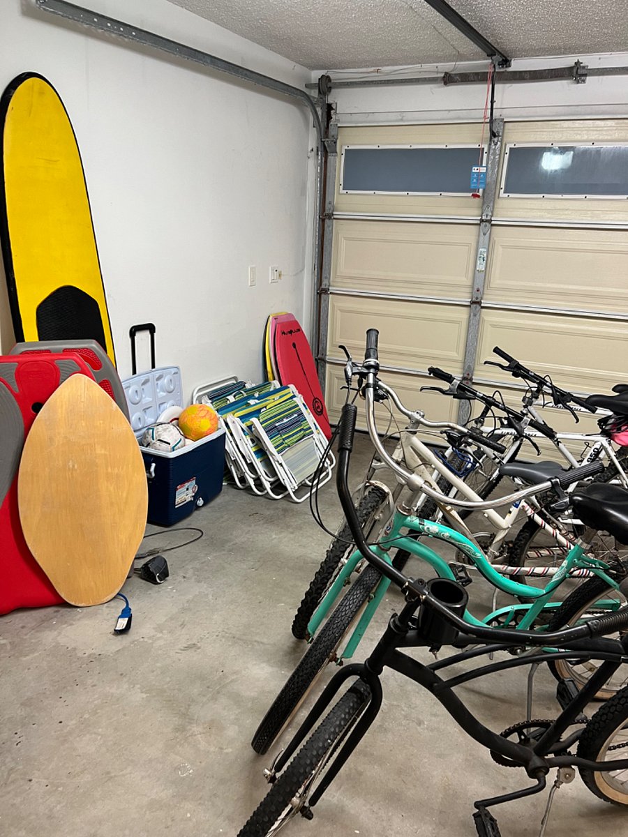 Beach toys & Bikes