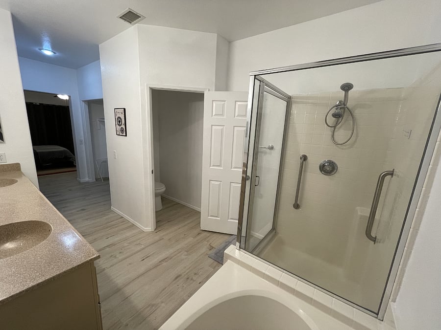 Furnished Finder property 637896_1 photo 16