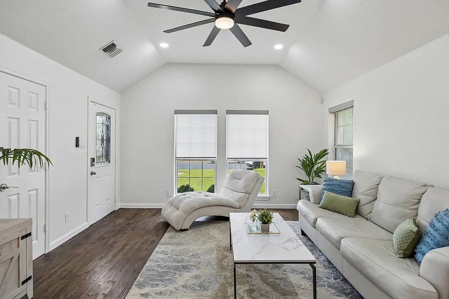 Furnished Finder property 638018_1 photo 16