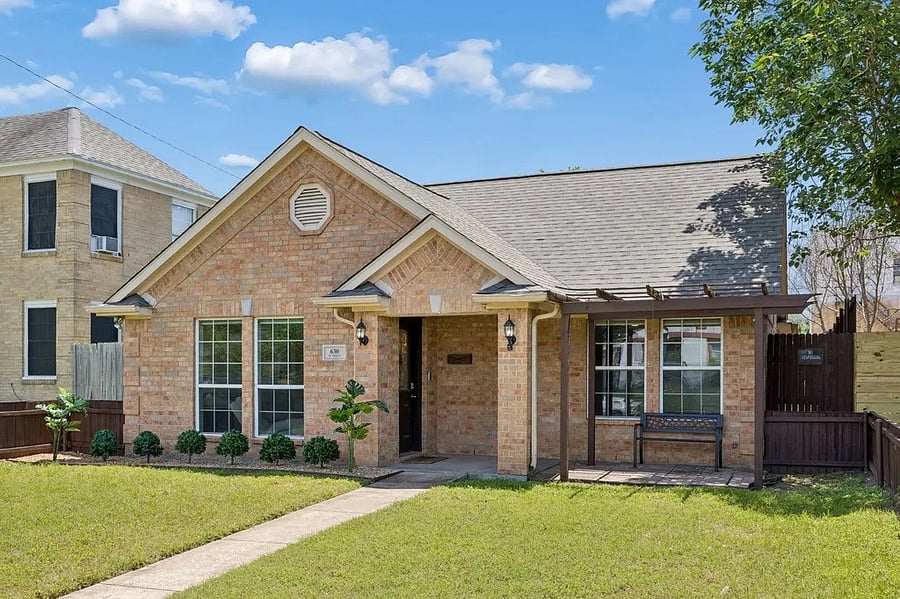 Furnished Finder property 638018_1 photo 23