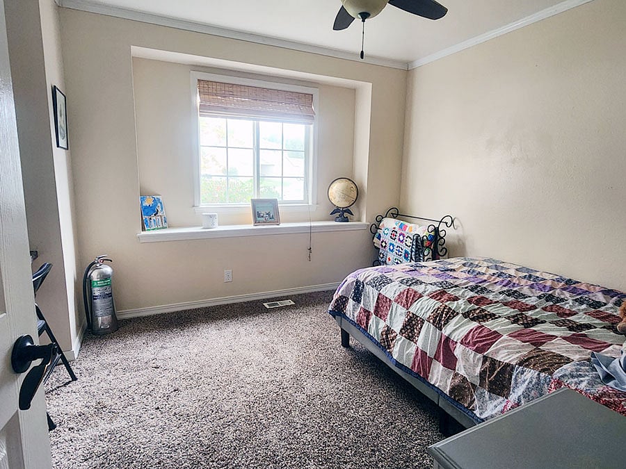 Second bedroom