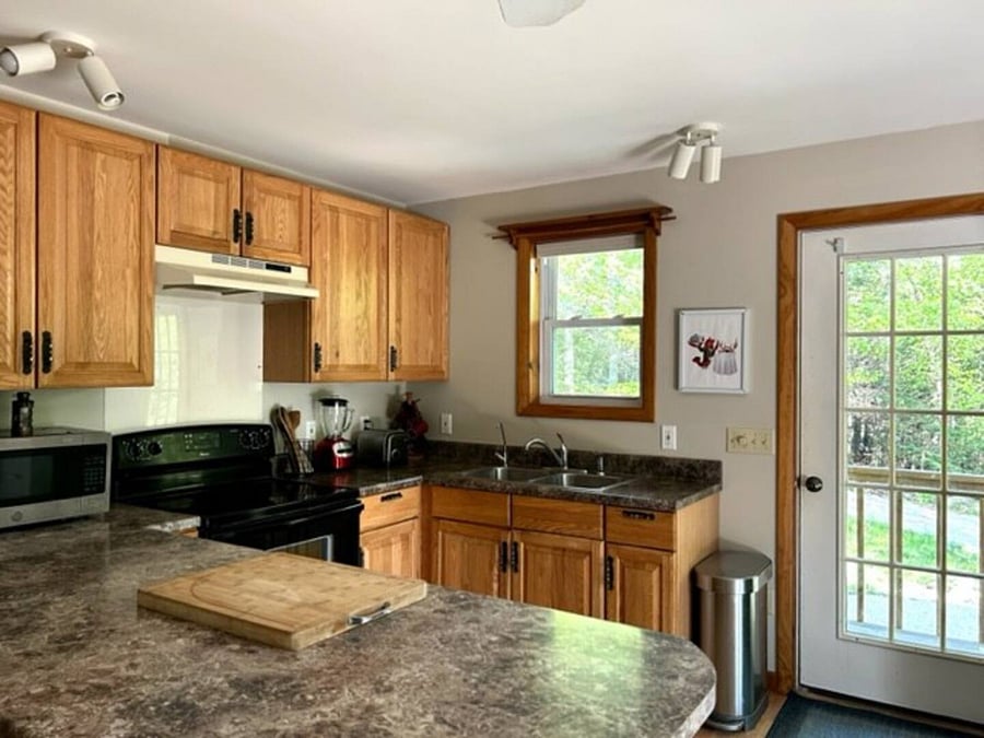 Furnished Finder property 638094_1 photo 8