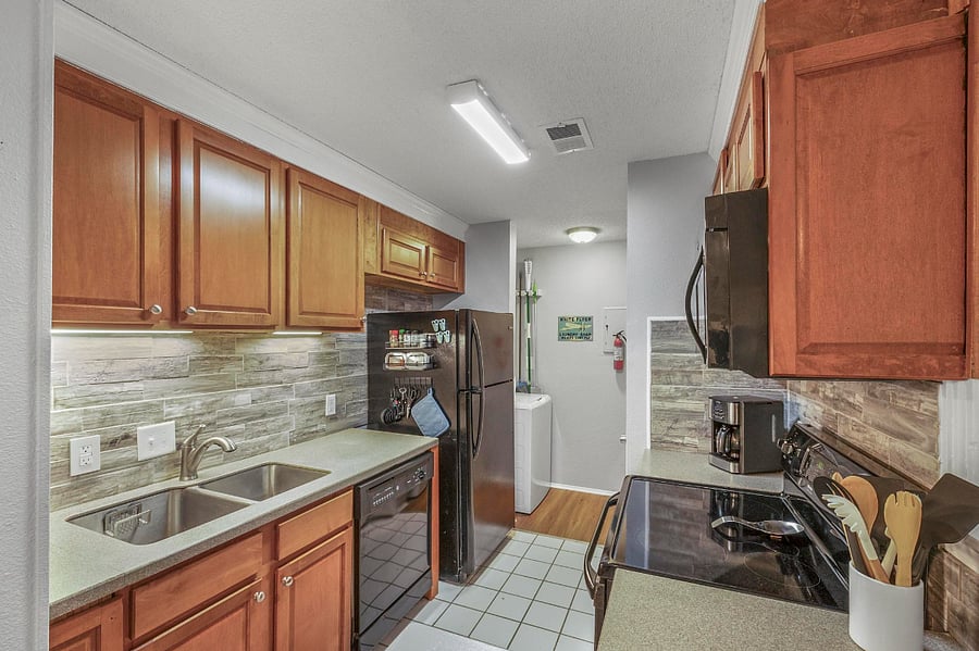 Furnished Finder property 638119_1 photo 9