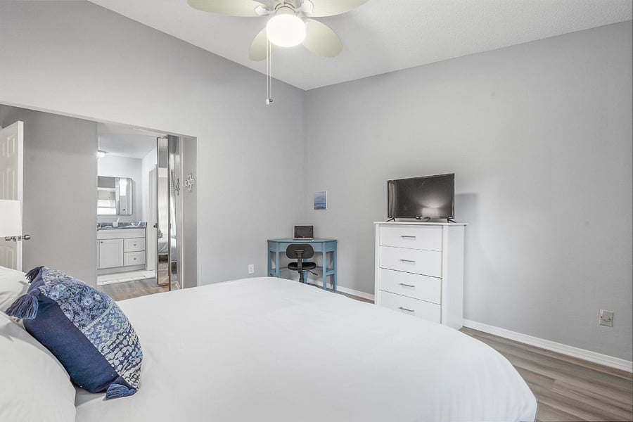 Furnished Finder property 638119_1 photo 12