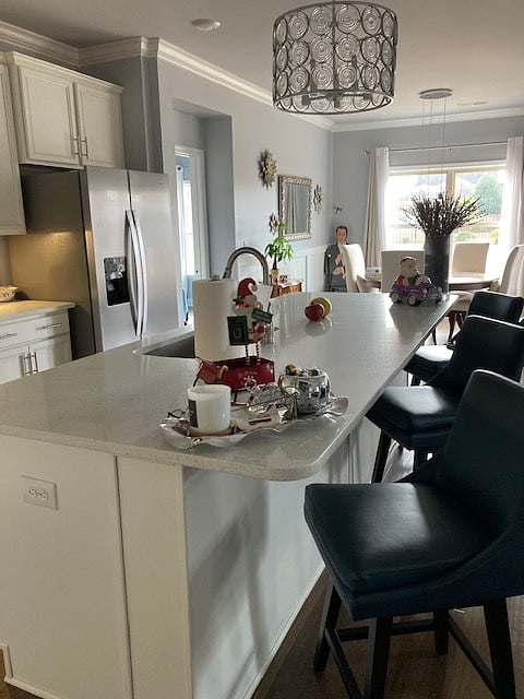 Different view of kitchen.