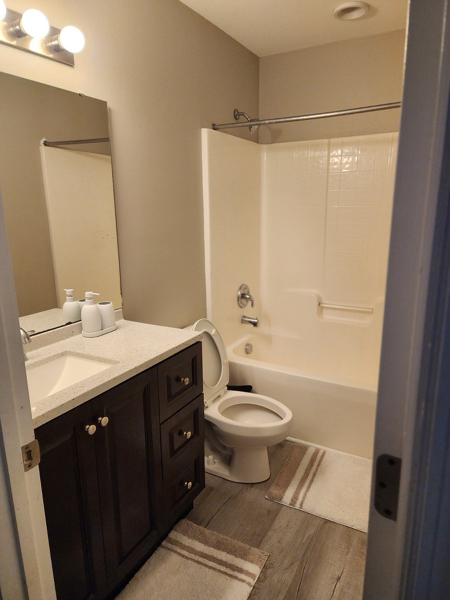 Furnished Finder property 638152_1 photo 11