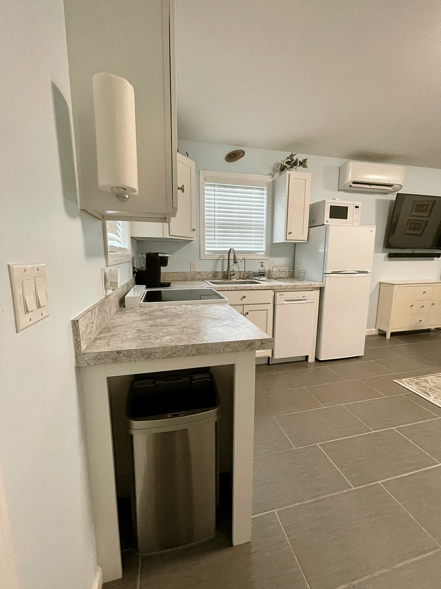 Furnished Finder property 638199_1 photo 14