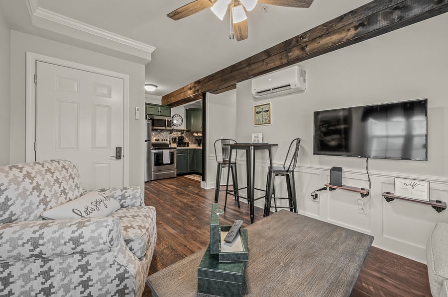 Furnished Finder property 638219_3 photo 7