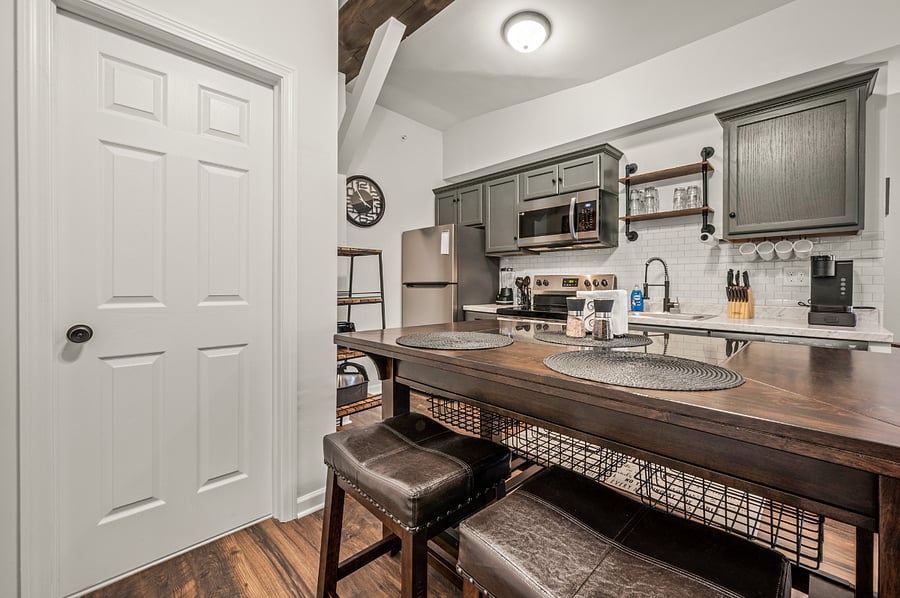 Furnished Finder property 638219_9 photo 8