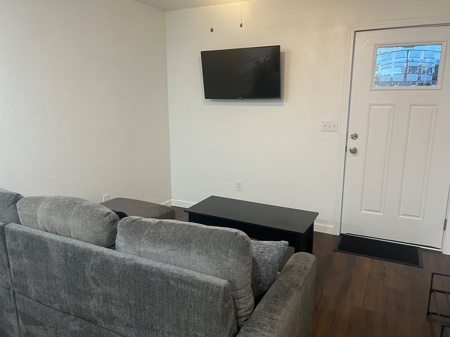 Furnished Finder property 638230_1 photo 9